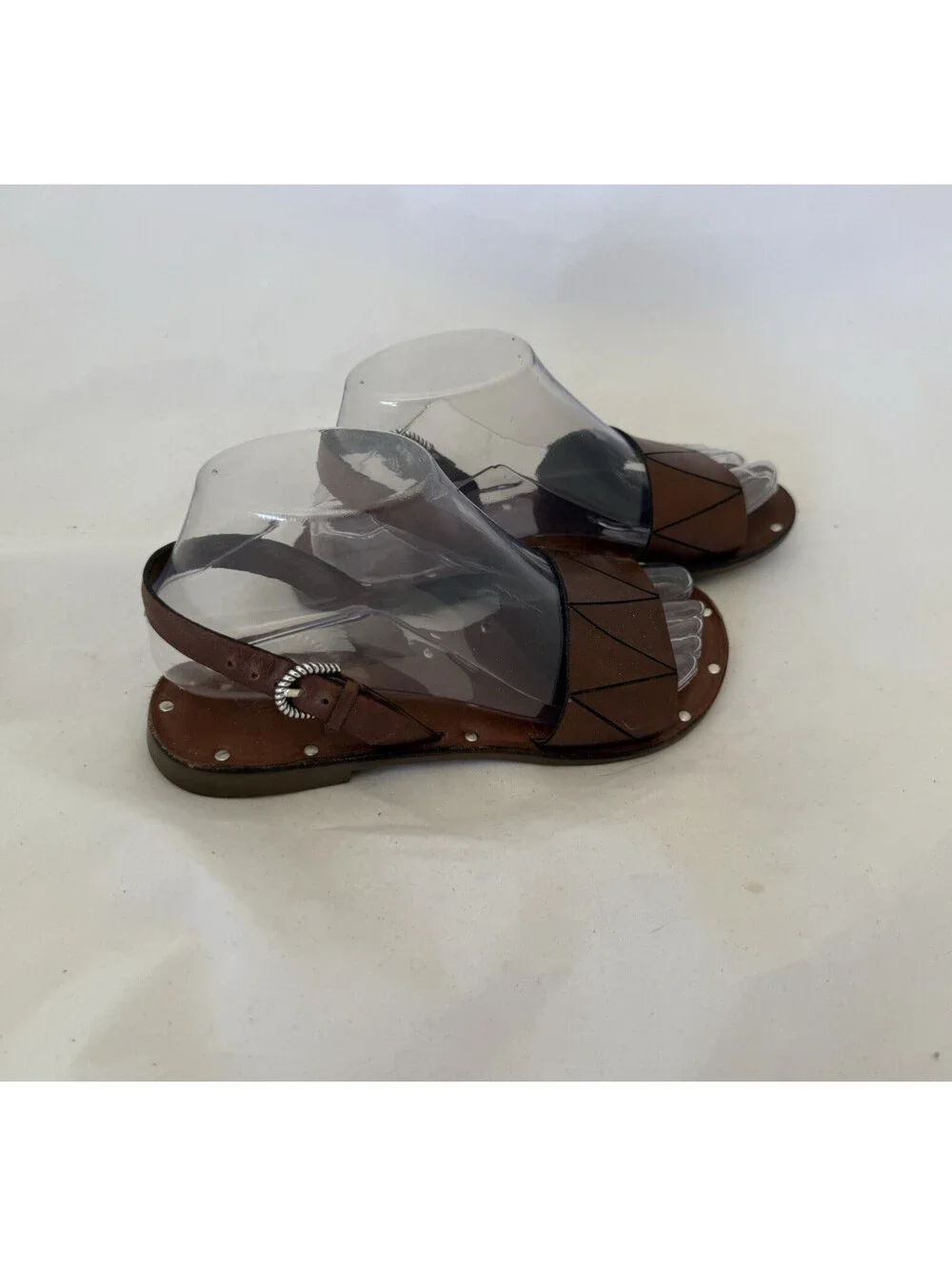 Brighton Asbury Vacchetta Sandals Size 6 1/2 M Caramel Silver Buckle Slip-on
